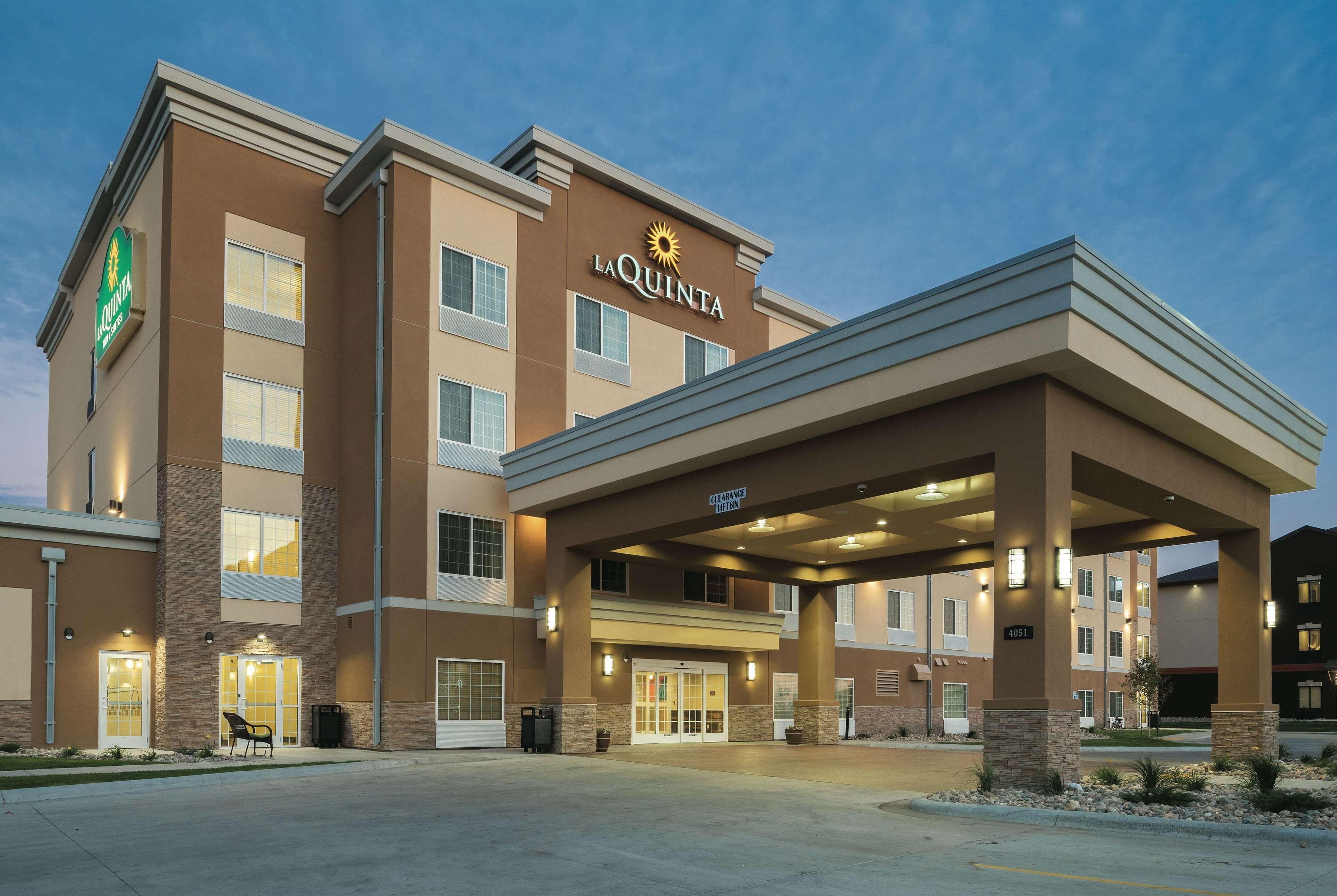 La Quinta By Wyndham Grand Forks Ξενοδοχείο Εξωτερικό φωτογραφία